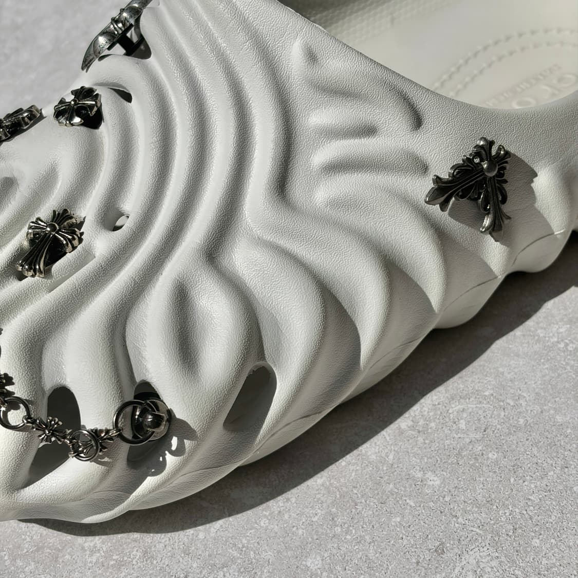 Oribell (7개 세트) 크롬 빈티지 크로스 버클 크록스 지비츠 상품이미지3