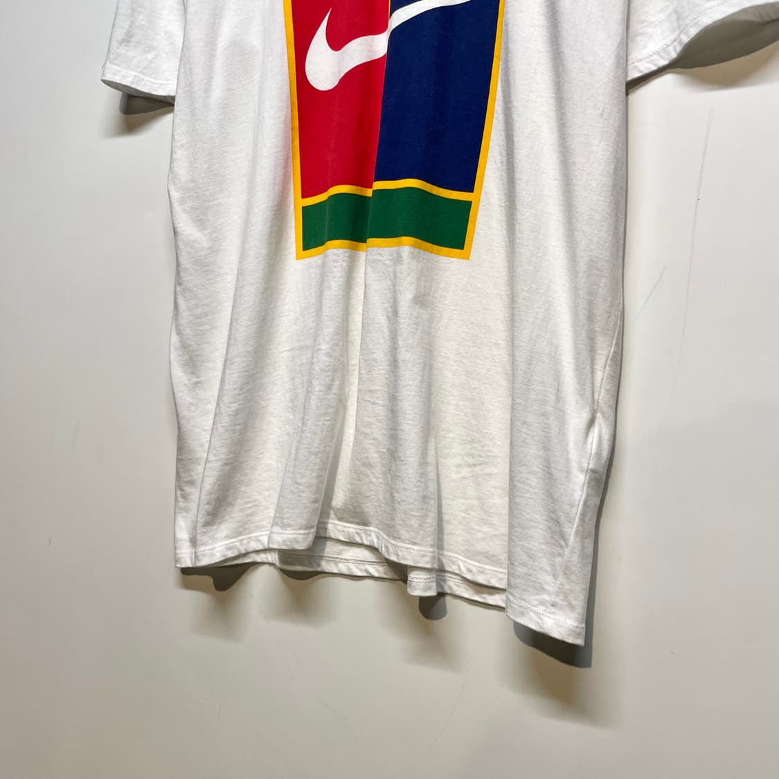 Nike 프린팅 화이트 반팔 상품이미지4