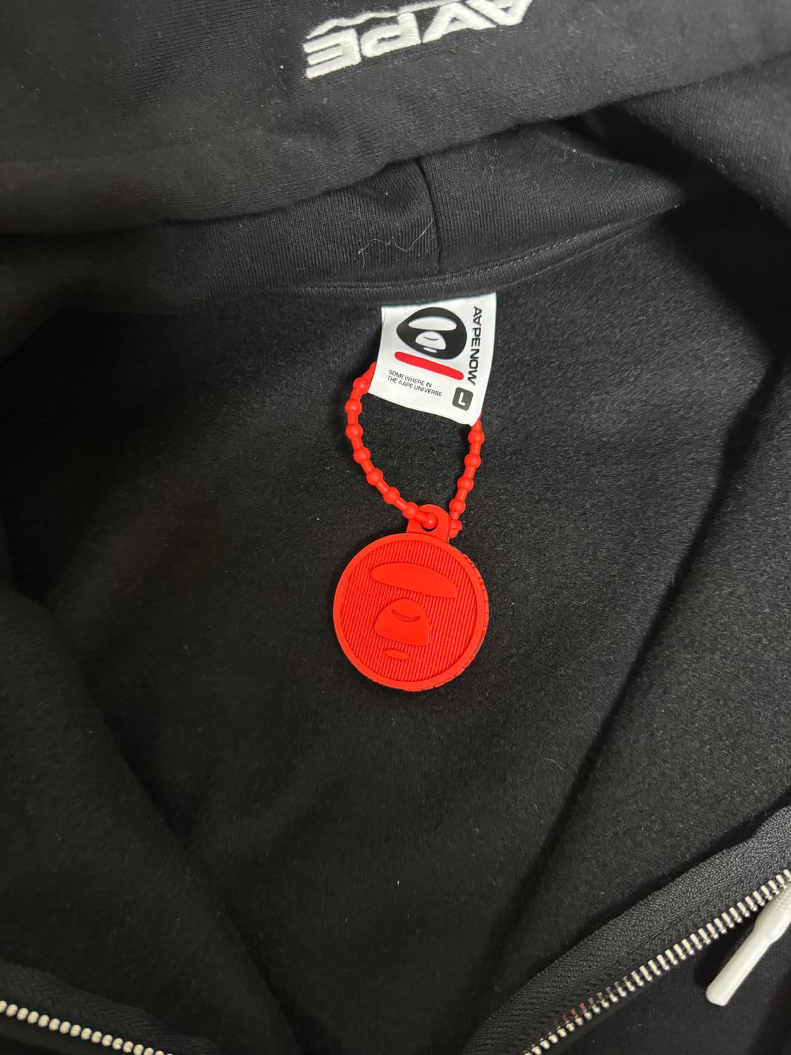 에이프 오사카 후드집업 상품이미지4