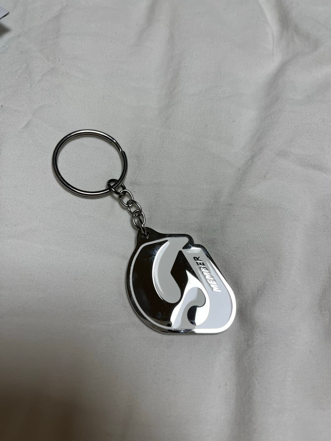 글로시에 멤버십 키링 상품이미지1