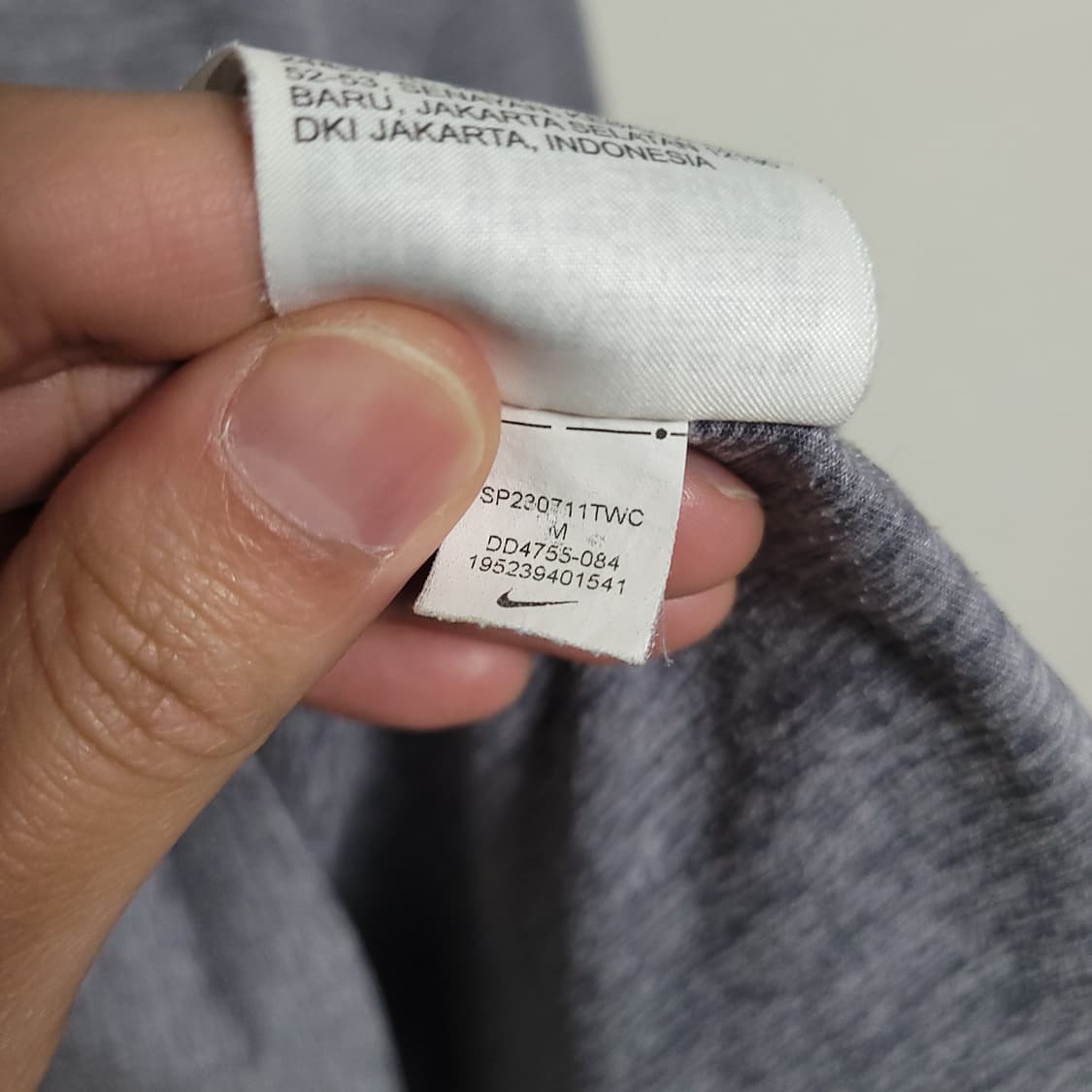 (M) NIKE 나이키 러닝 드라이핏 긴팔 티셔츠 그레이 상품이미지4