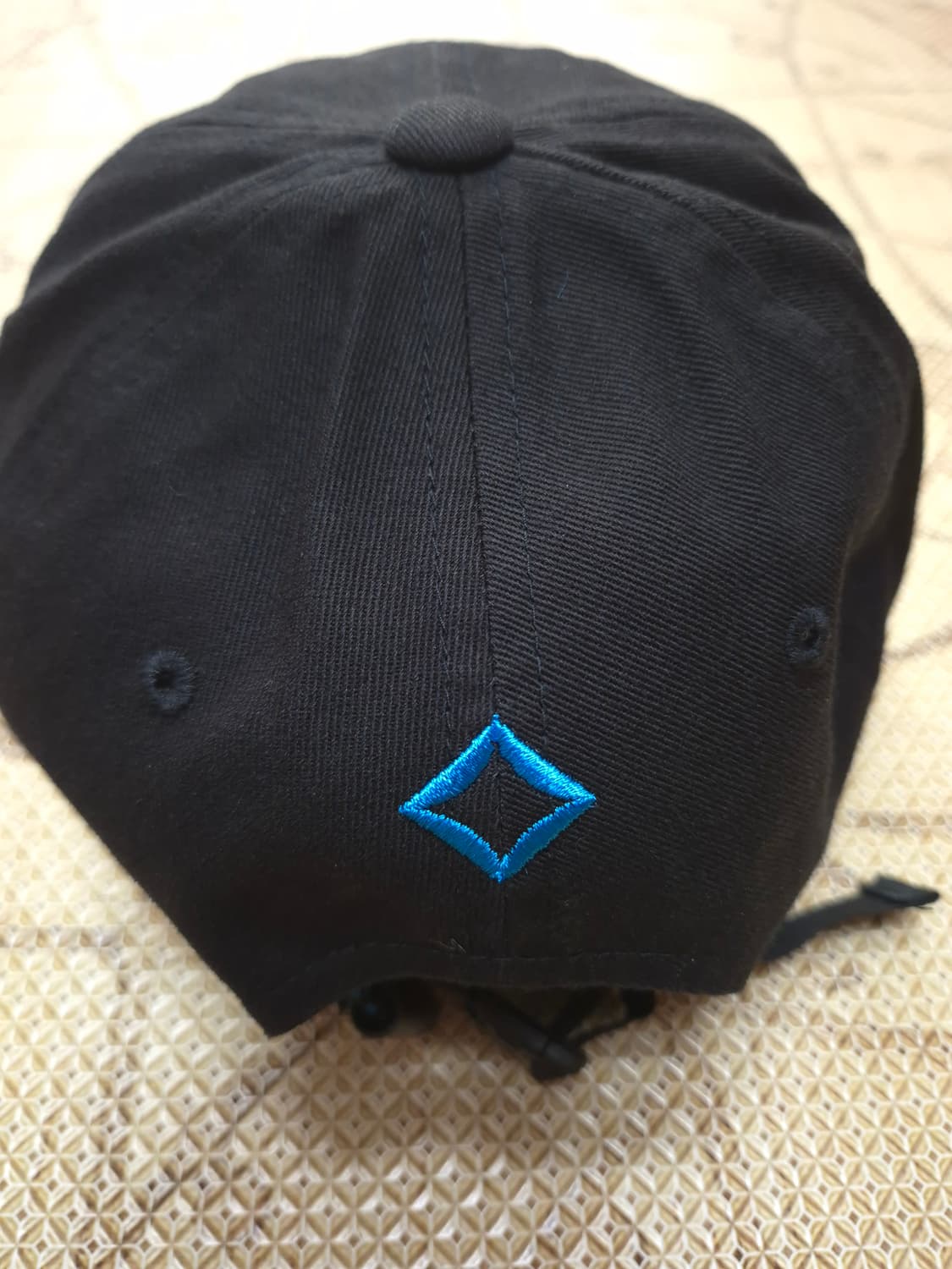 헬리녹스 웨어 볼캡 상품이미지3