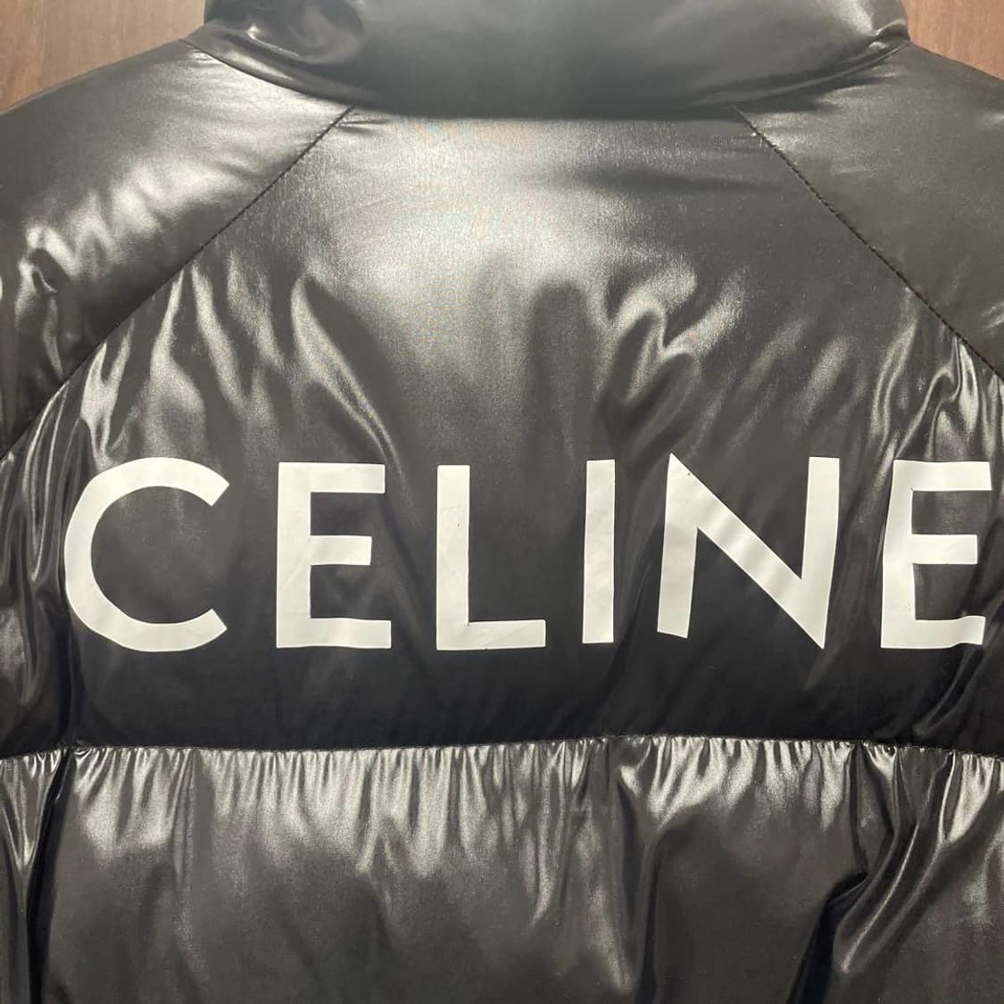 [NCT 착용] 셀린느 21AW 백로고 패딩 상품이미지4