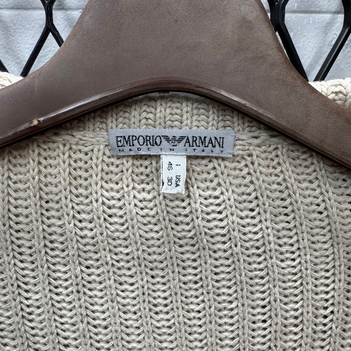 00s 엠포리오 아르마니 니트 브이넥 카라 썸머 니트 아이보리 상품이미지5