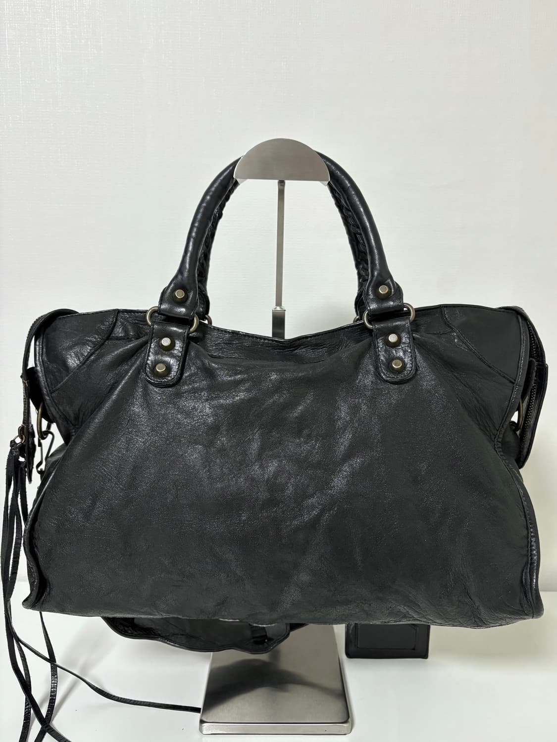 발렌시아가 시티 모터백 미디움 상품이미지4