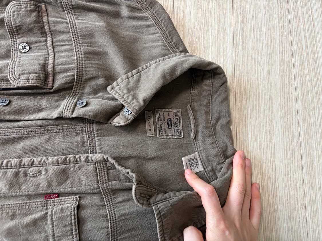 리바이스 반팔 셔츠 카키색 상품이미지3