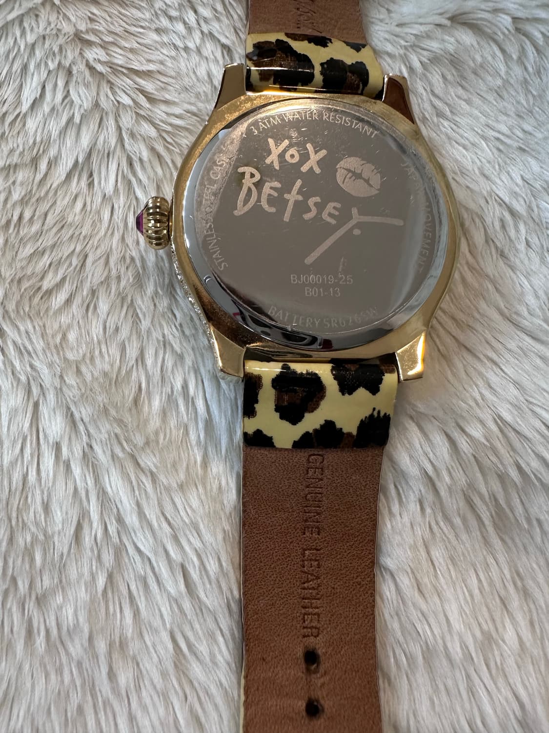 벳시 존슨(Betsey Johnson) 스컬 큐빅시계 상품이미지4