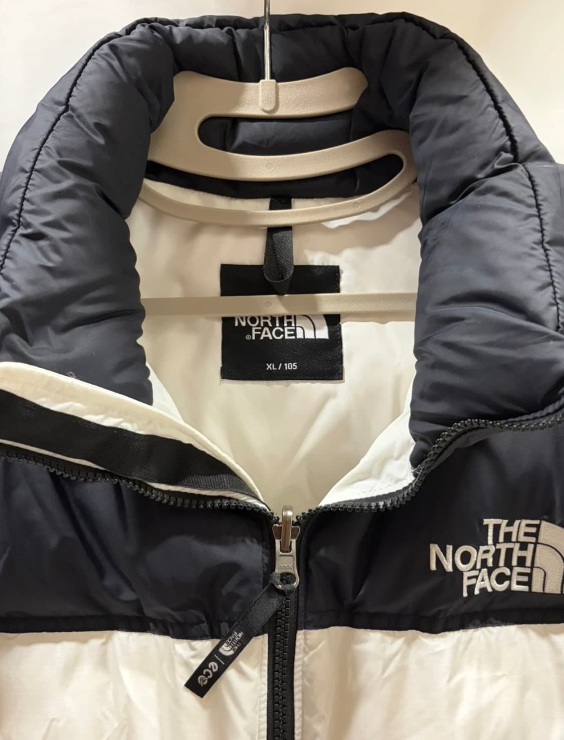 노스페이스 1996 레트로 눕시 자켓 화이트 상품이미지3