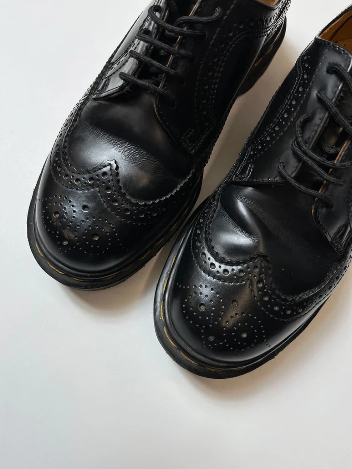 닥터마틴 3989 브로그 윙팁 슈즈 Q1350 상품이미지4