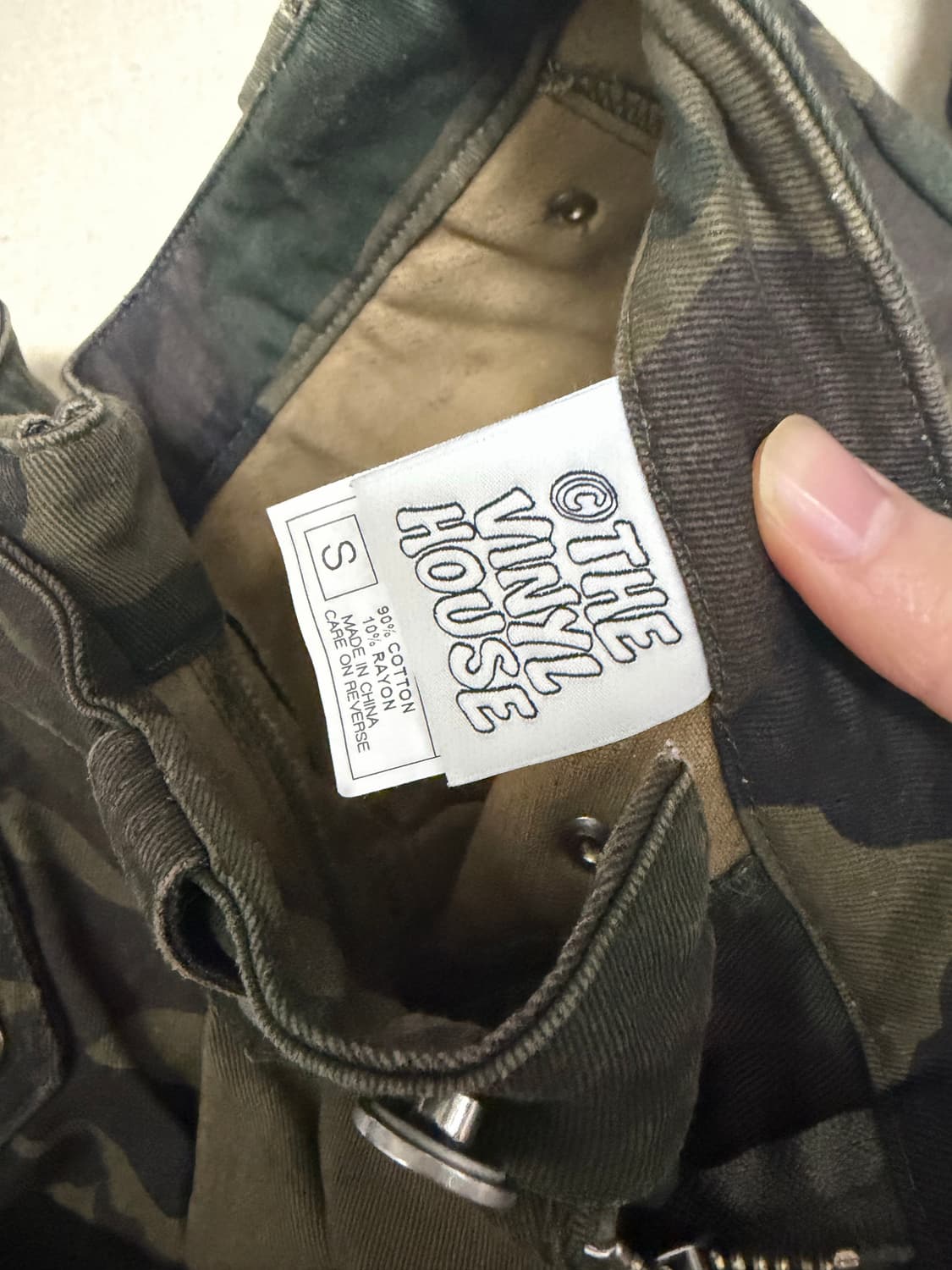 더 바이닐 하우스 바지 상품이미지2