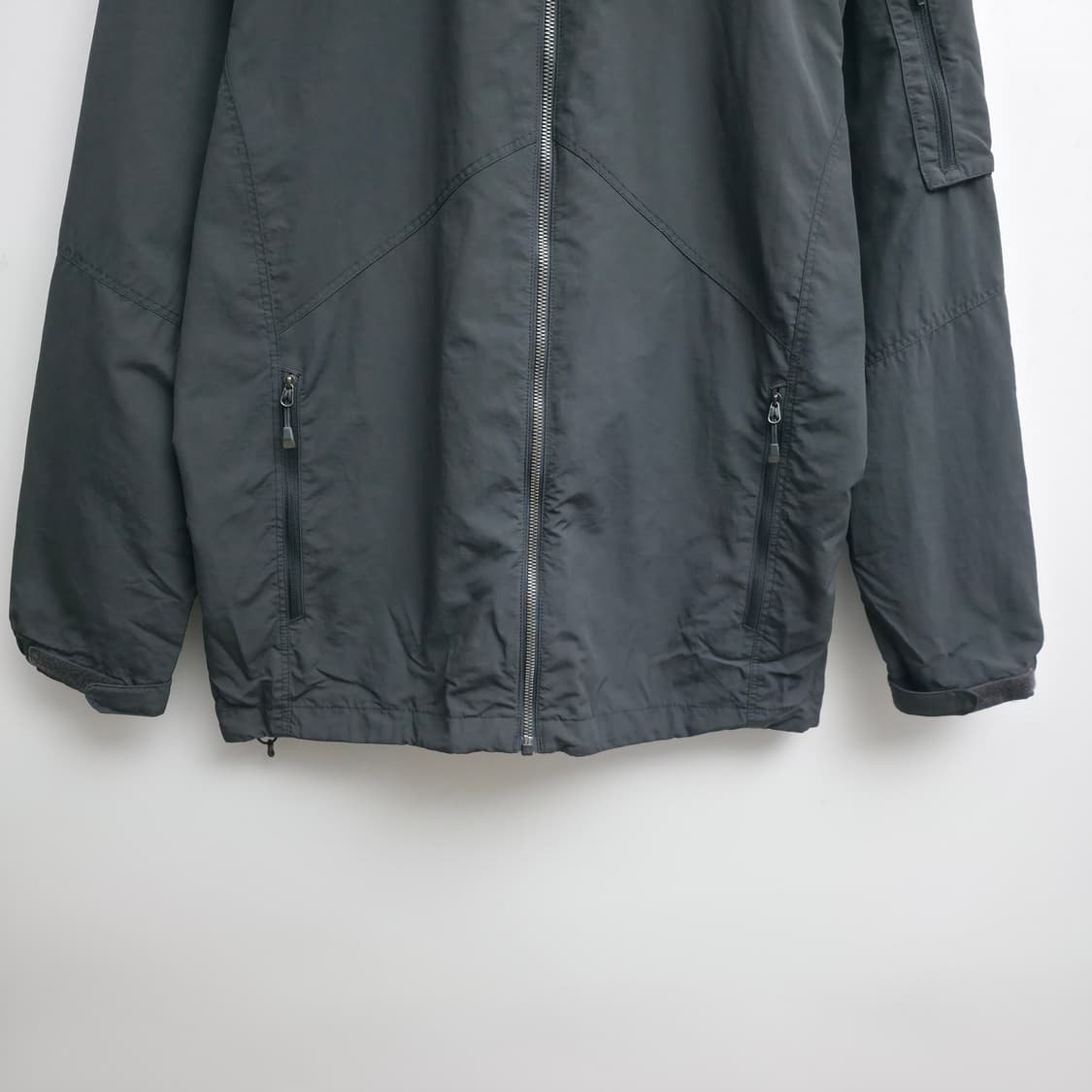 [L] 노스페이스 그레이 바람막이 상품이미지3