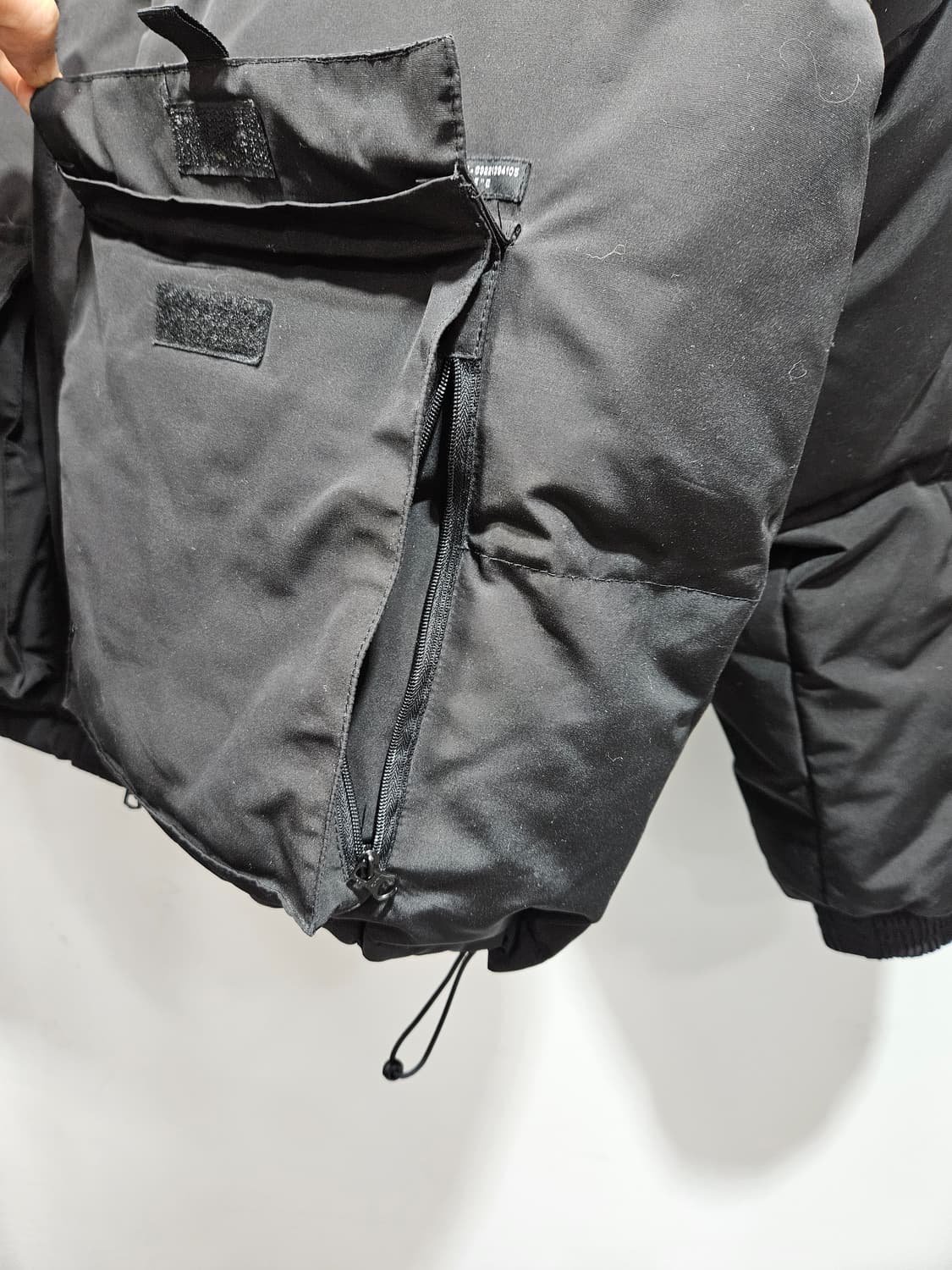 필루미네이트 블랙 푸퍼 오리털 패딩 점퍼  상품이미지7