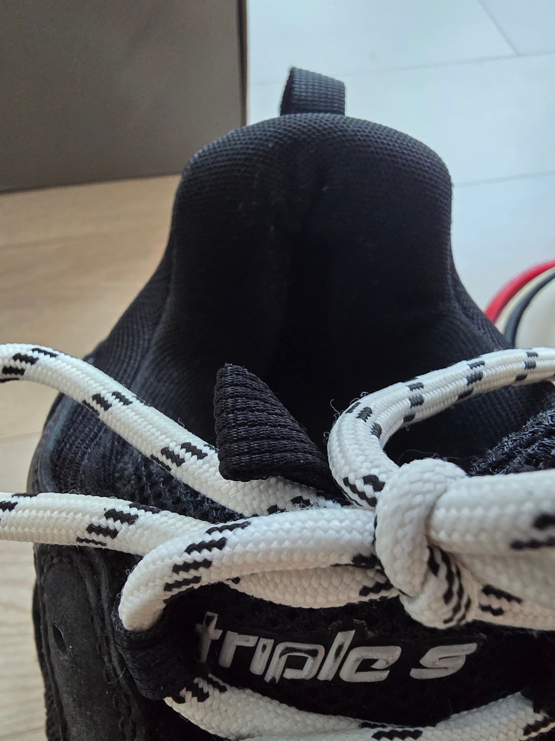 발렌시아가 44 상품이미지10