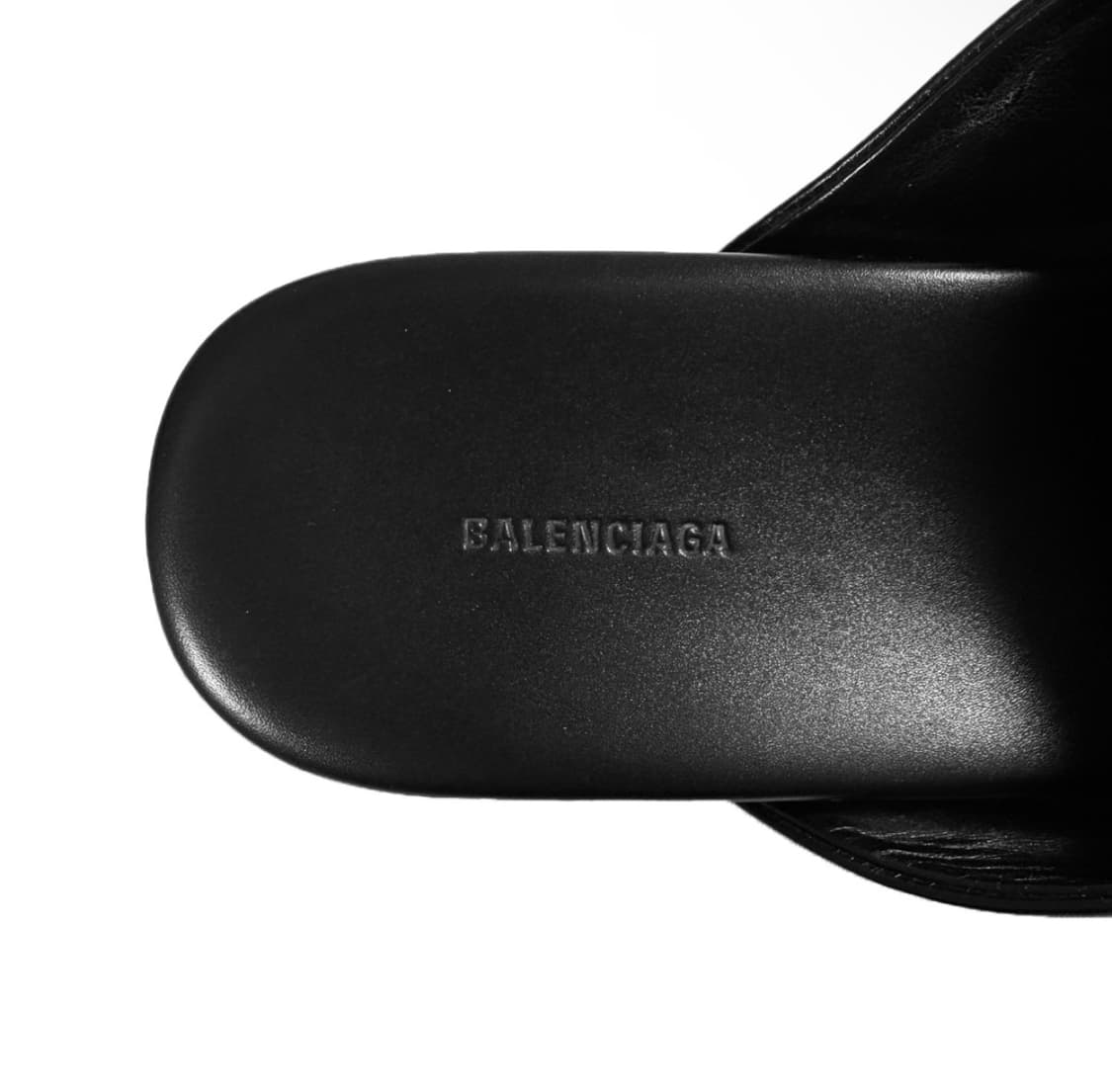 [41] 발렌시아가 남성 코지 BB 로고 레더 뮬 블로퍼 슬리퍼 블랙 상품이미지9