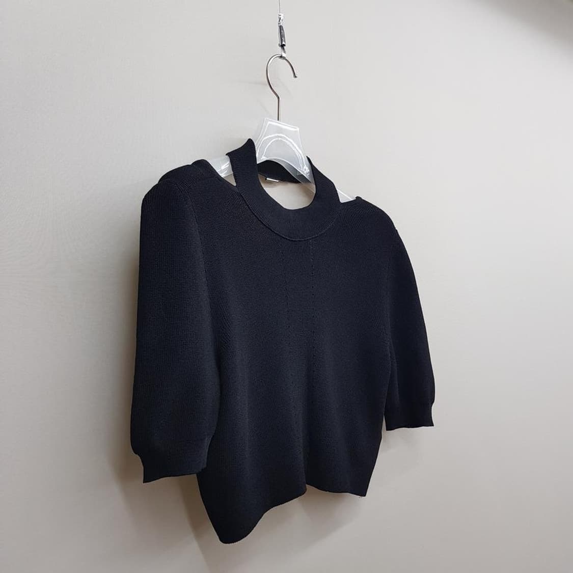 한섬 시스템 2022 컷아웃 하프넥 니트 탑 95사이즈 상품이미지5