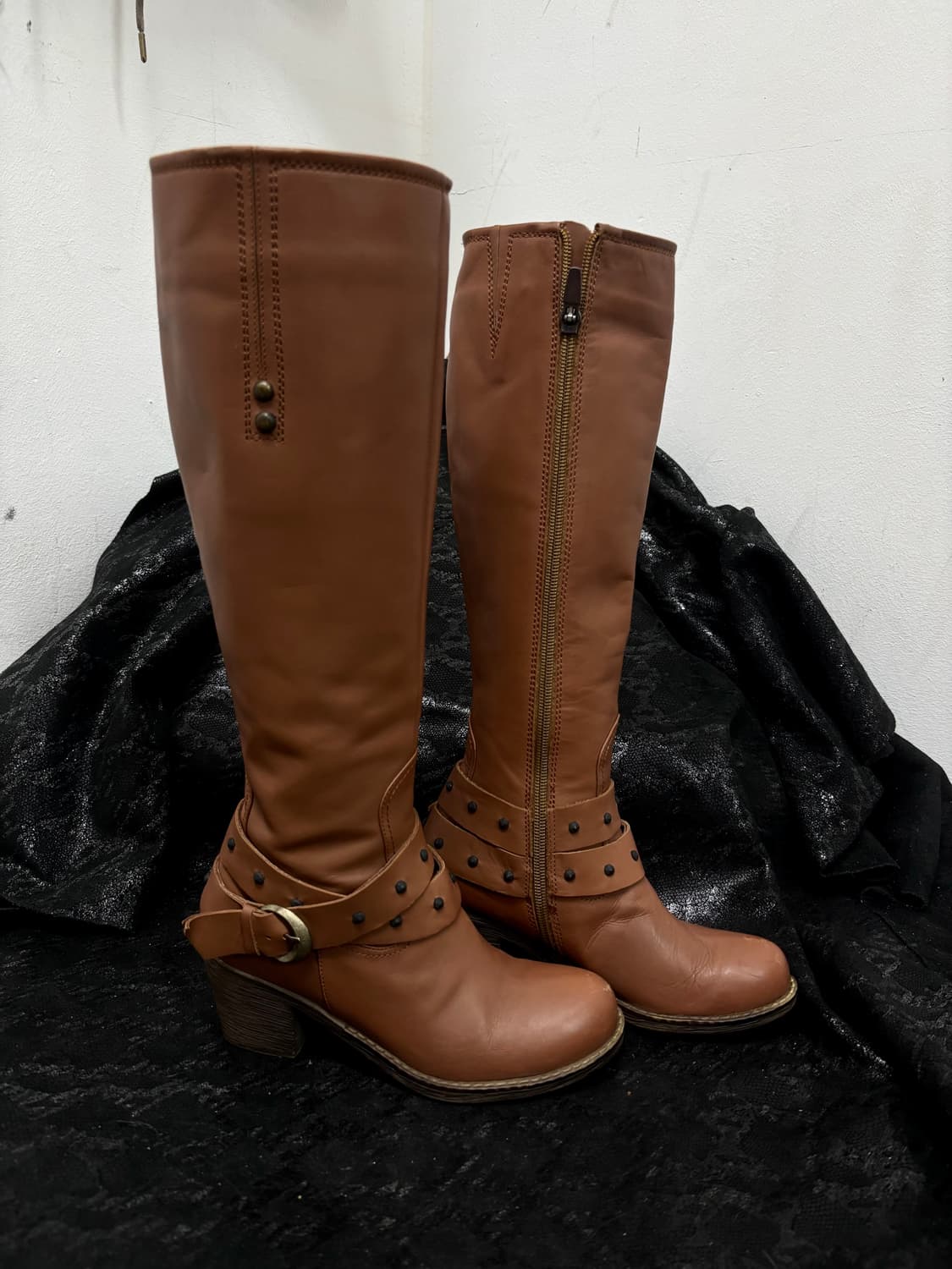 “Vintage” Y2K Mood Bondage Strap Studded 상품이미지5