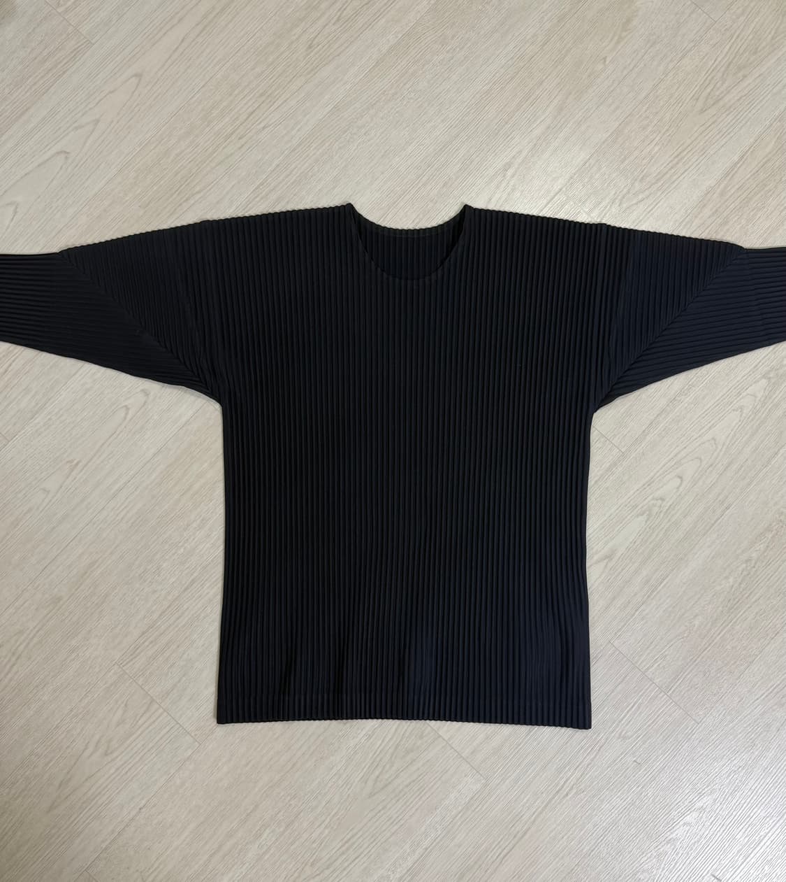 옴므플리세 베이직라인 롱슬리브 네이비 3사이즈 상품이미지3