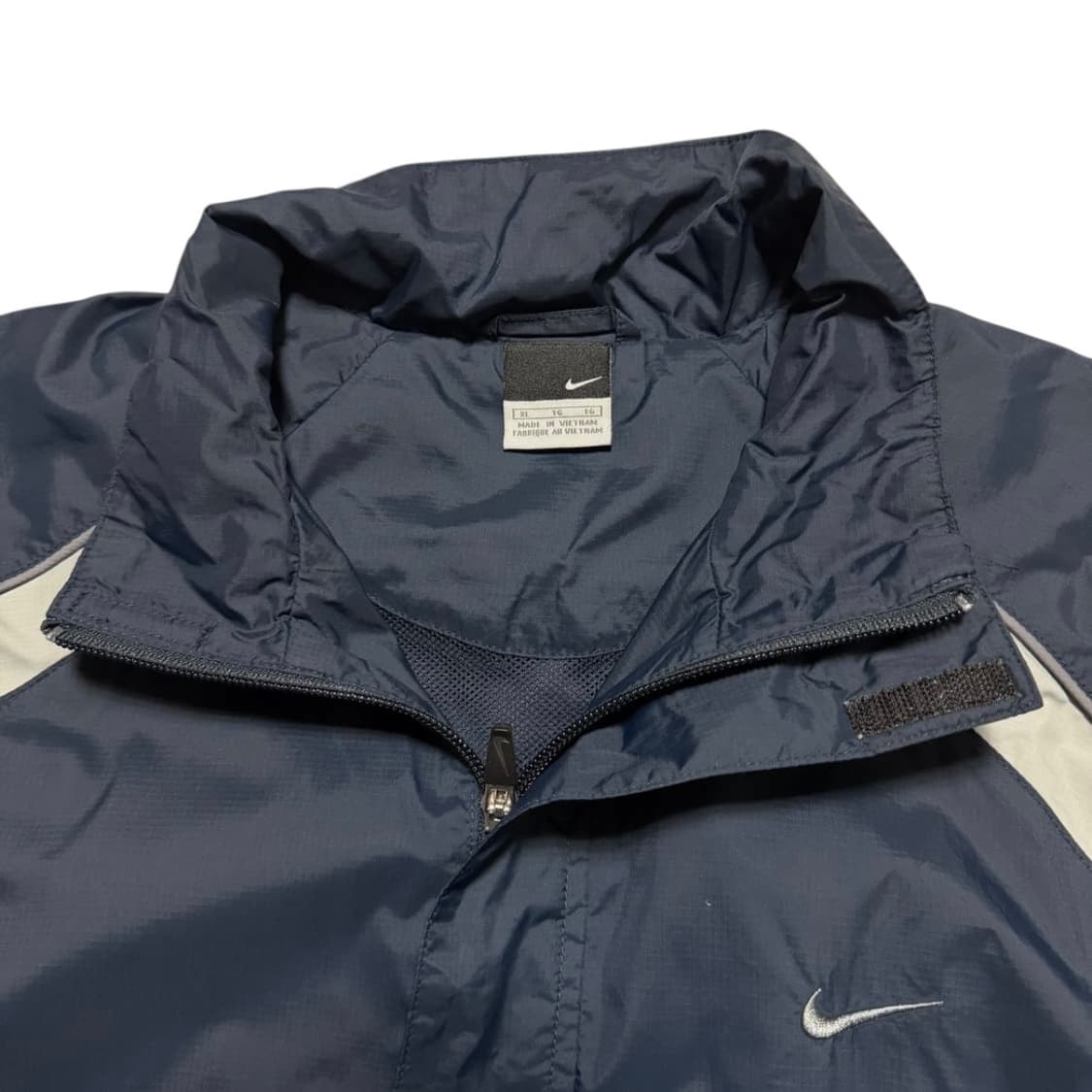 나이키 스몰스우시 바람막이 상품이미지2