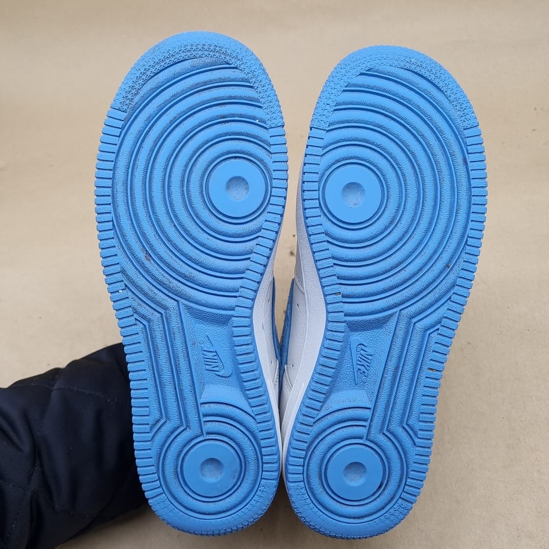 나이키 에어포스1 화이트 블루 여성운동화235 상품이미지3