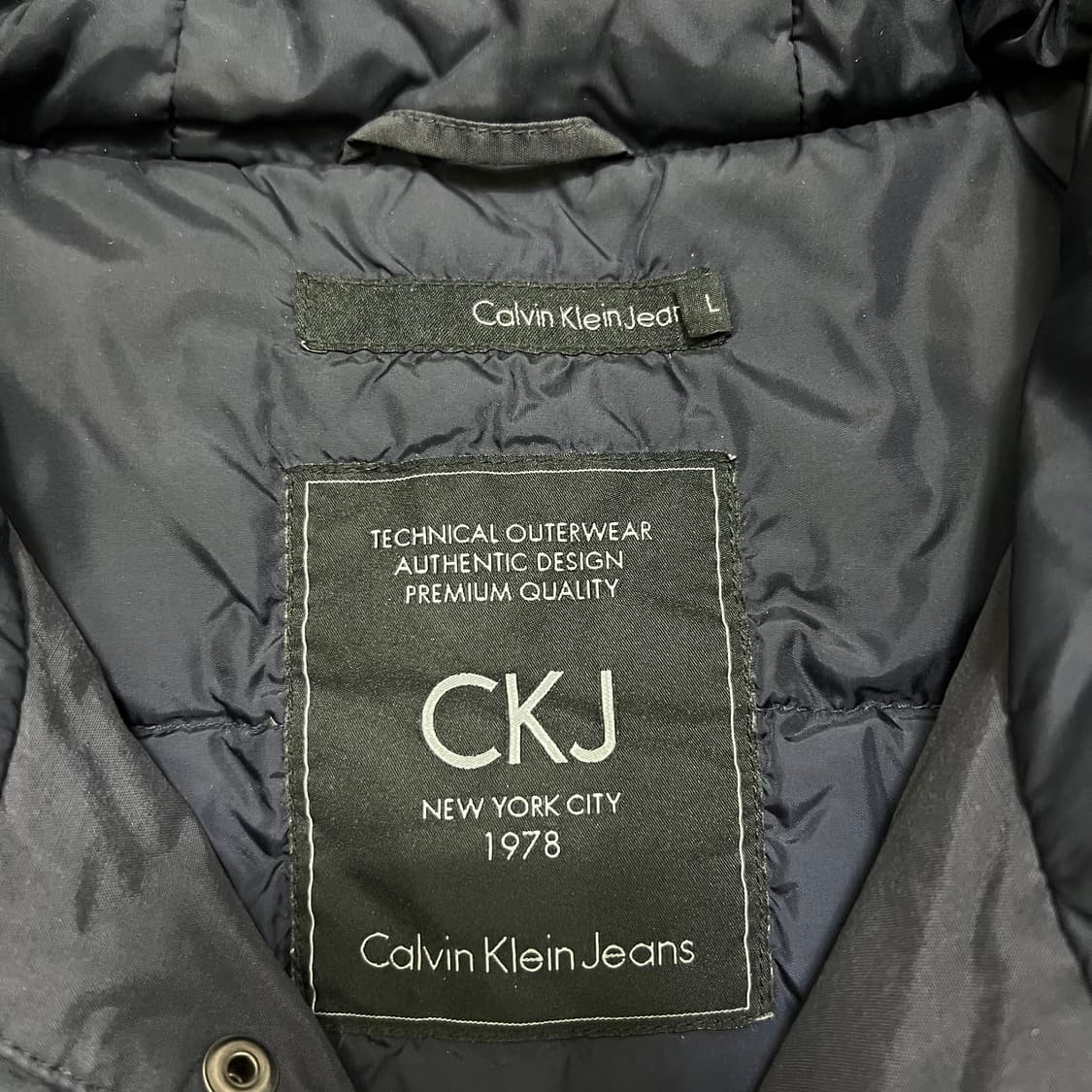 캘빈클라인 진스 여성 후드 야상패딩 점퍼 [네이비] L/100 상품이미지4