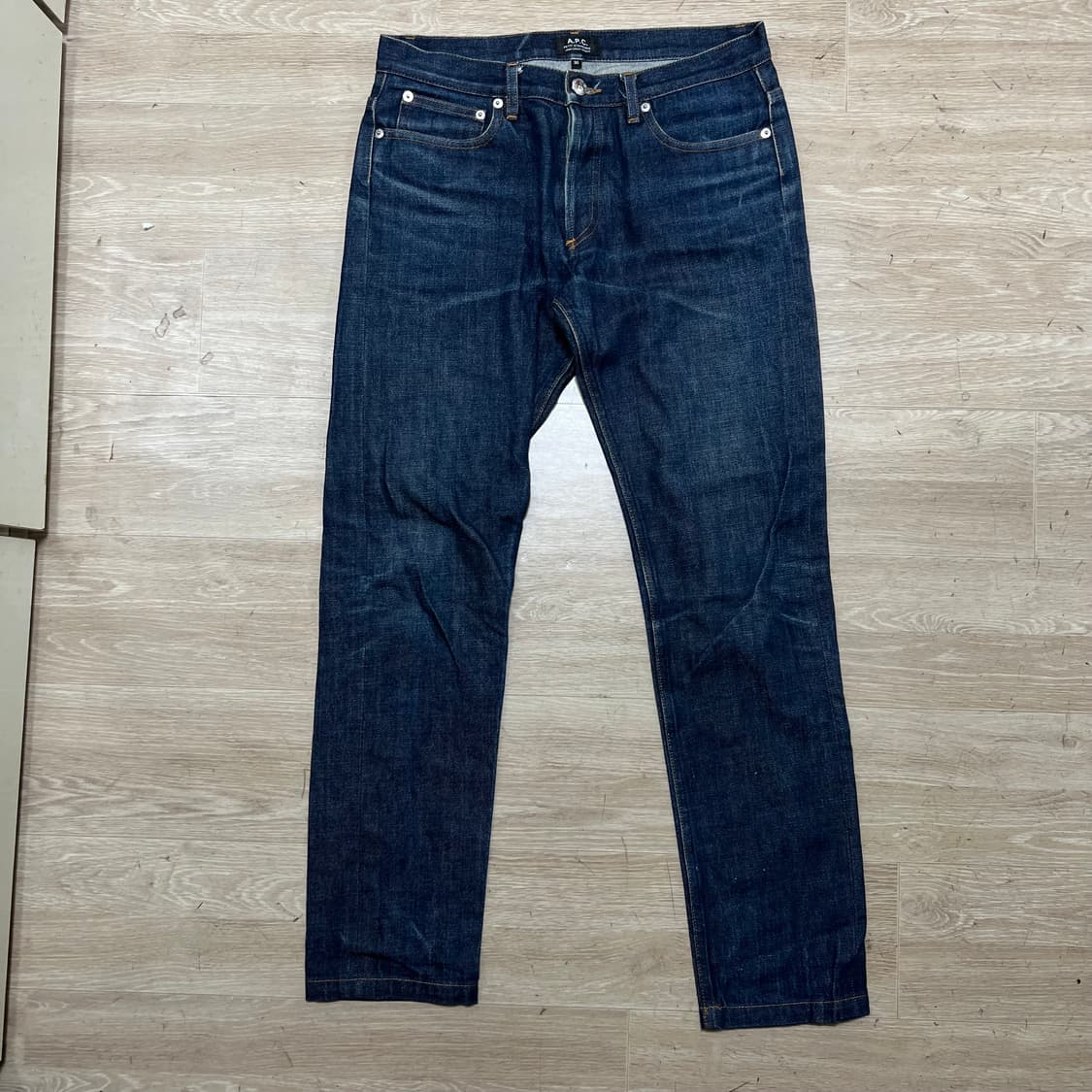 A.P.C. 아페쎄 남성 쁘띠 스탠다드 워싱 데님진 청바지 [진청] 30 상품이미지1