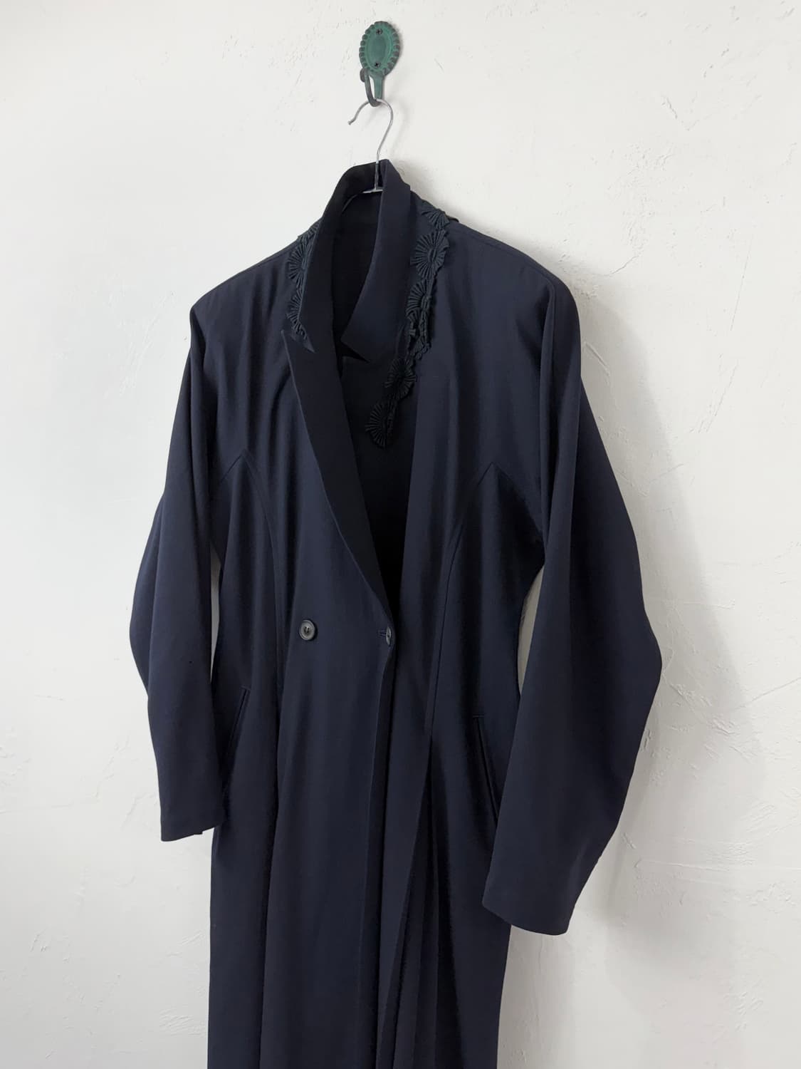 80s 요지 야마모토 플로럴 아플리케 롱 코트 상품이미지1