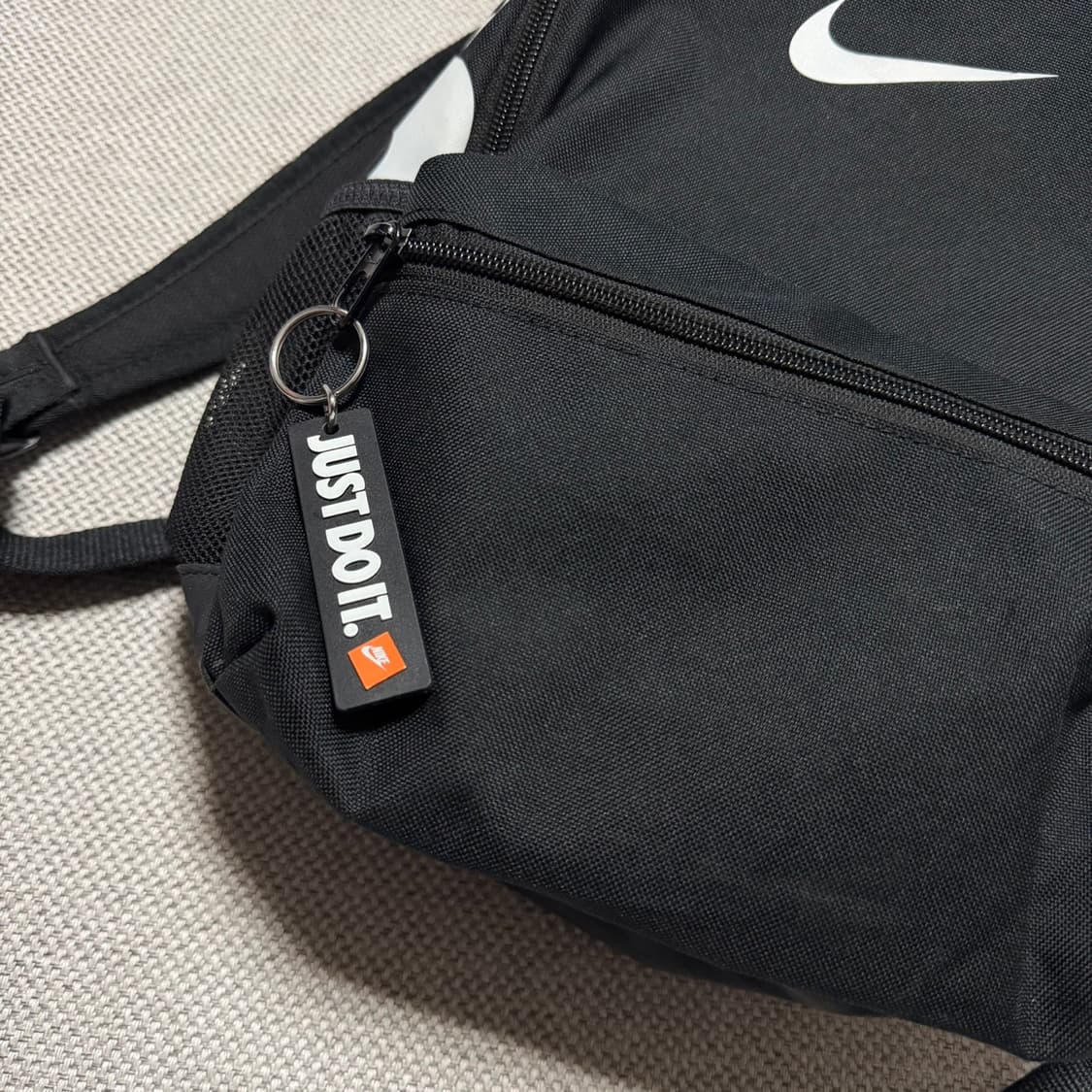 나이키 JUST DO IT 블랙 미니 백팩 상품이미지2