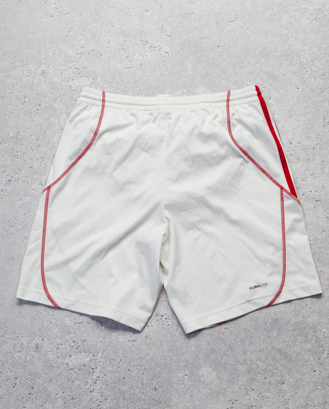 아디다스 흰빨 트랙팬츠 반 바지 상품이미지3