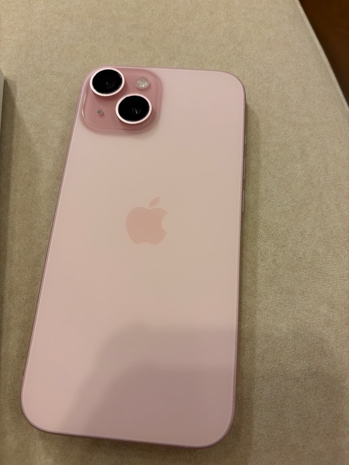 아이폰 15 일반 핑크 128GB 상품이미지3