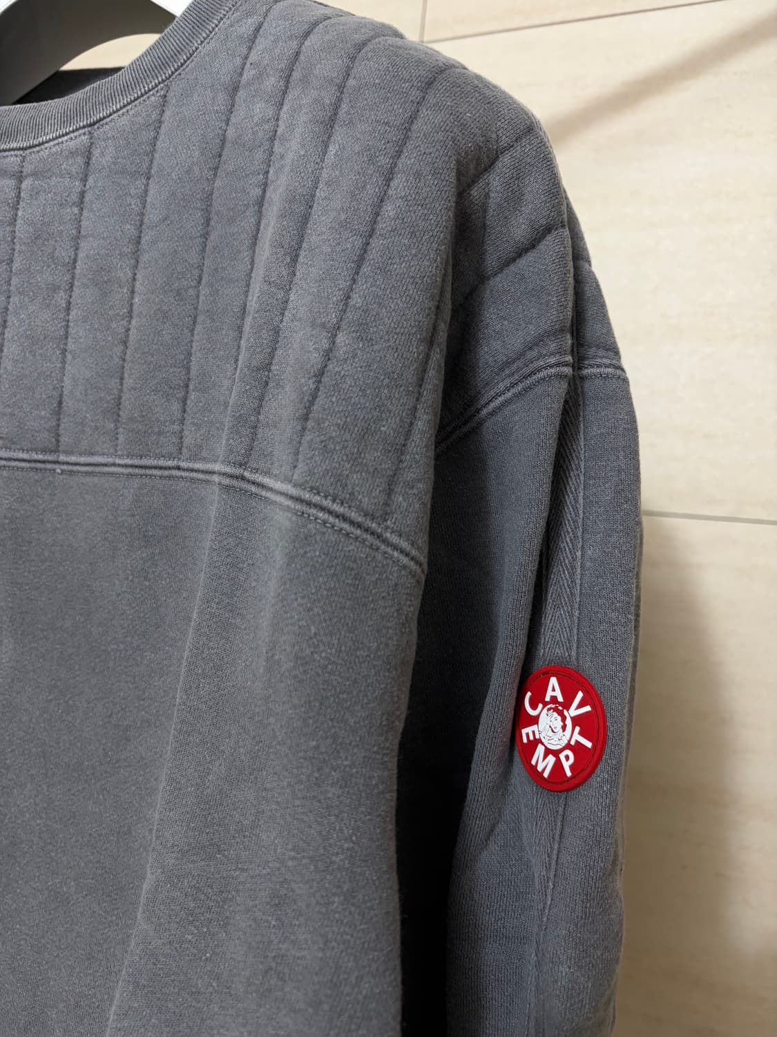 20SS 카브엠트 C.E PADDED CREW SWEAT 상품이미지3