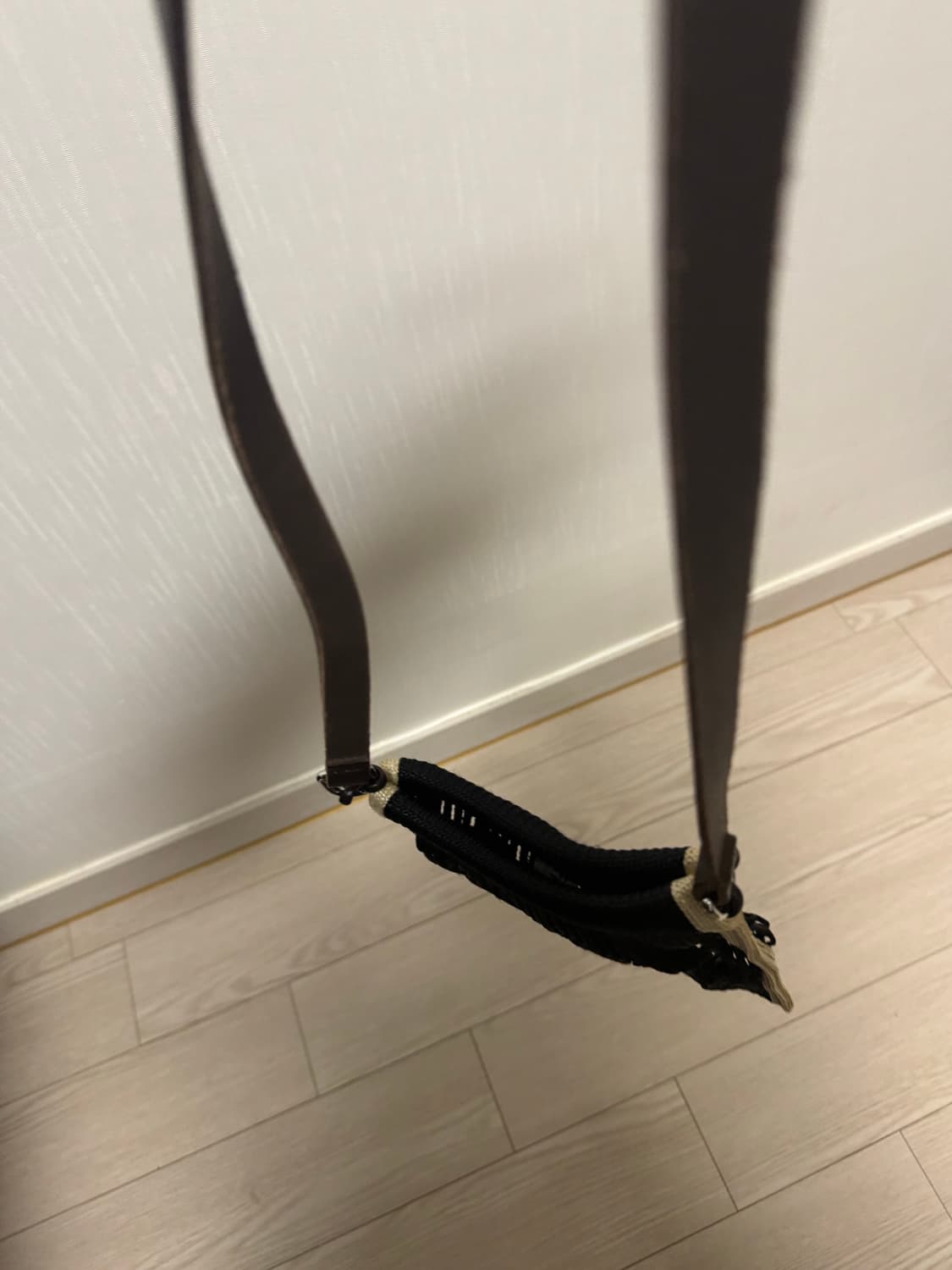 르메르 미니 크로스바디 필렛 네트백 블랙 상품이미지4