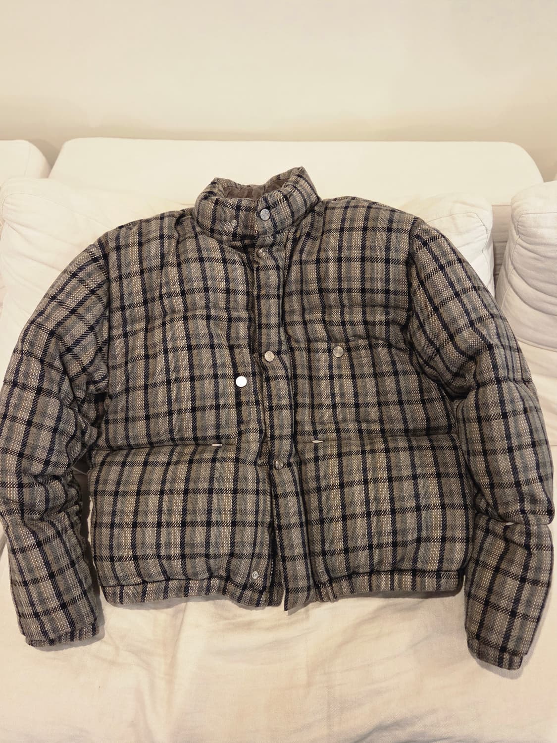 stu 22fw 체크 다운패딩 L사이즈 새상품 컨디션 상품이미지1