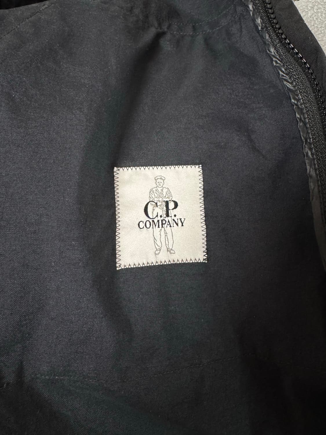 cp컴퍼니 테일론P 오버셔츠 상품이미지7