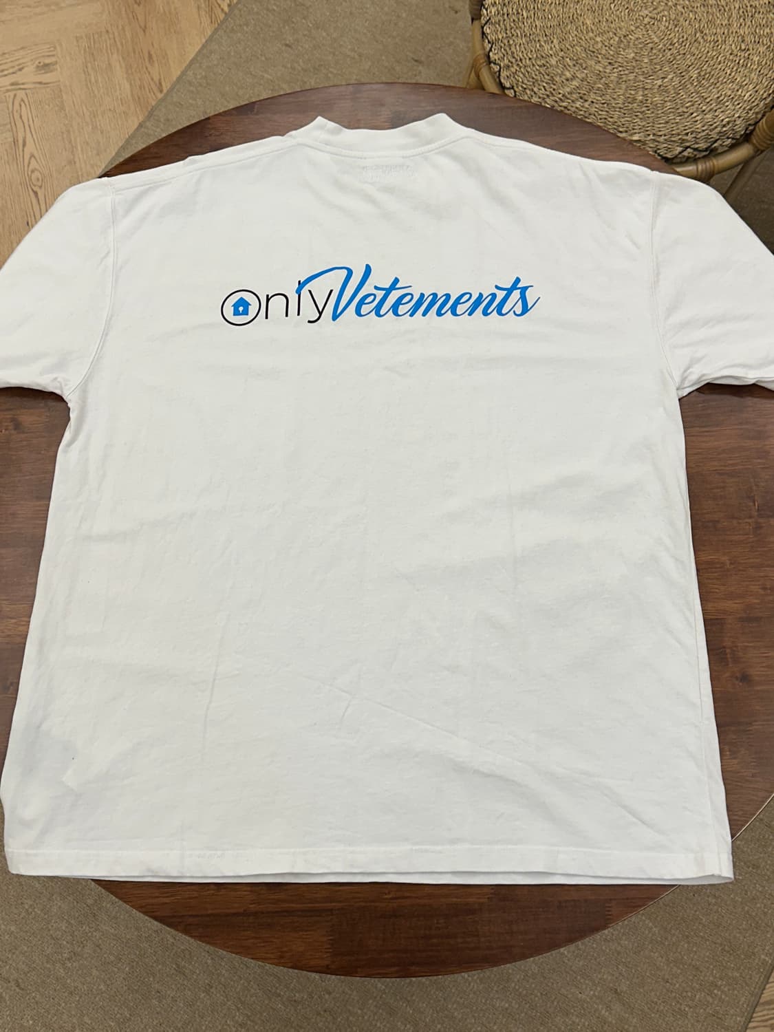 [정품] VETEMENTS 온리 베트멍 한정판 화이트 티셔츠 오버핏 S 상품이미지3