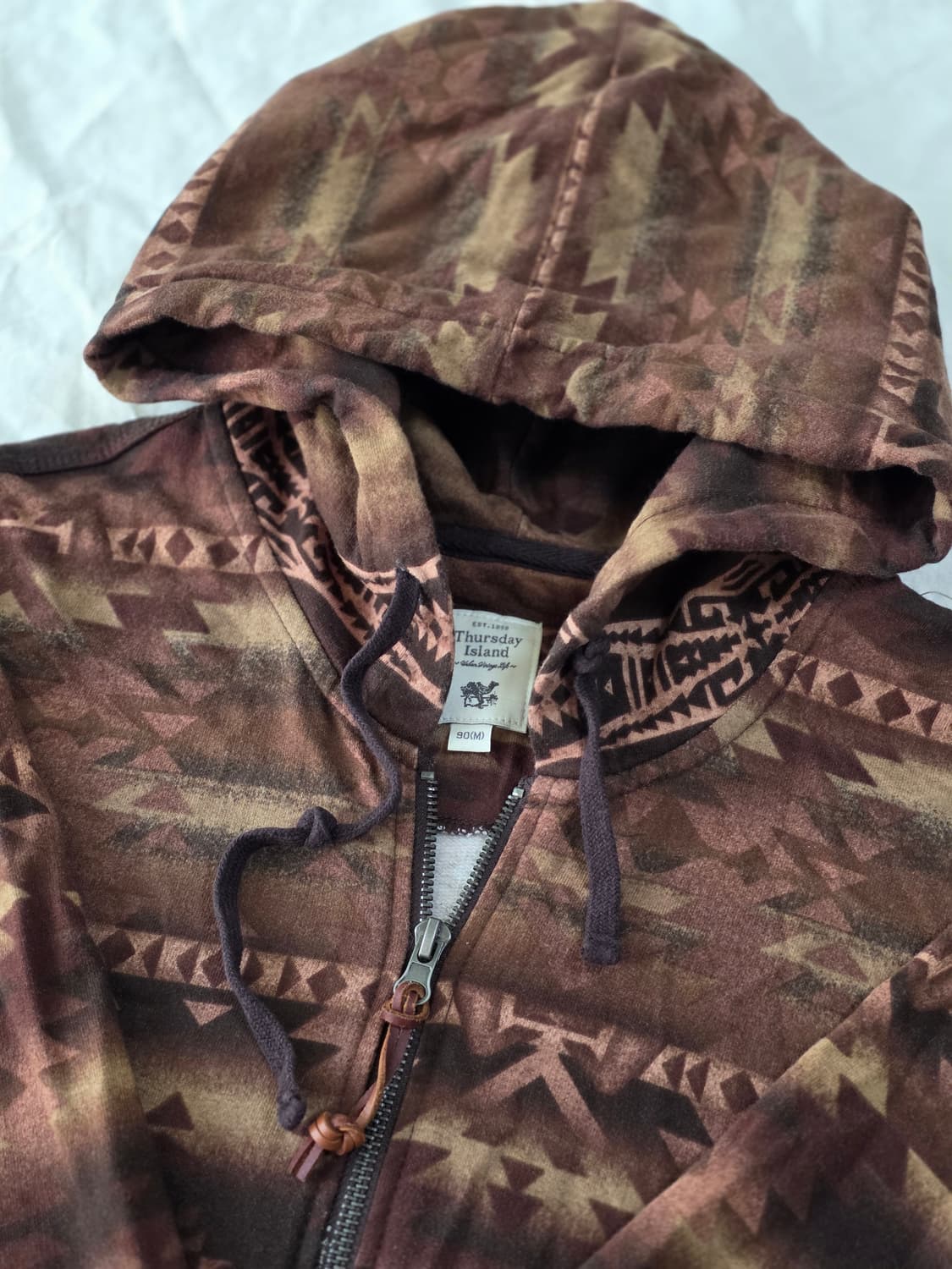 Thursday Island 에스닉 패턴 후드 집업 상품이미지3