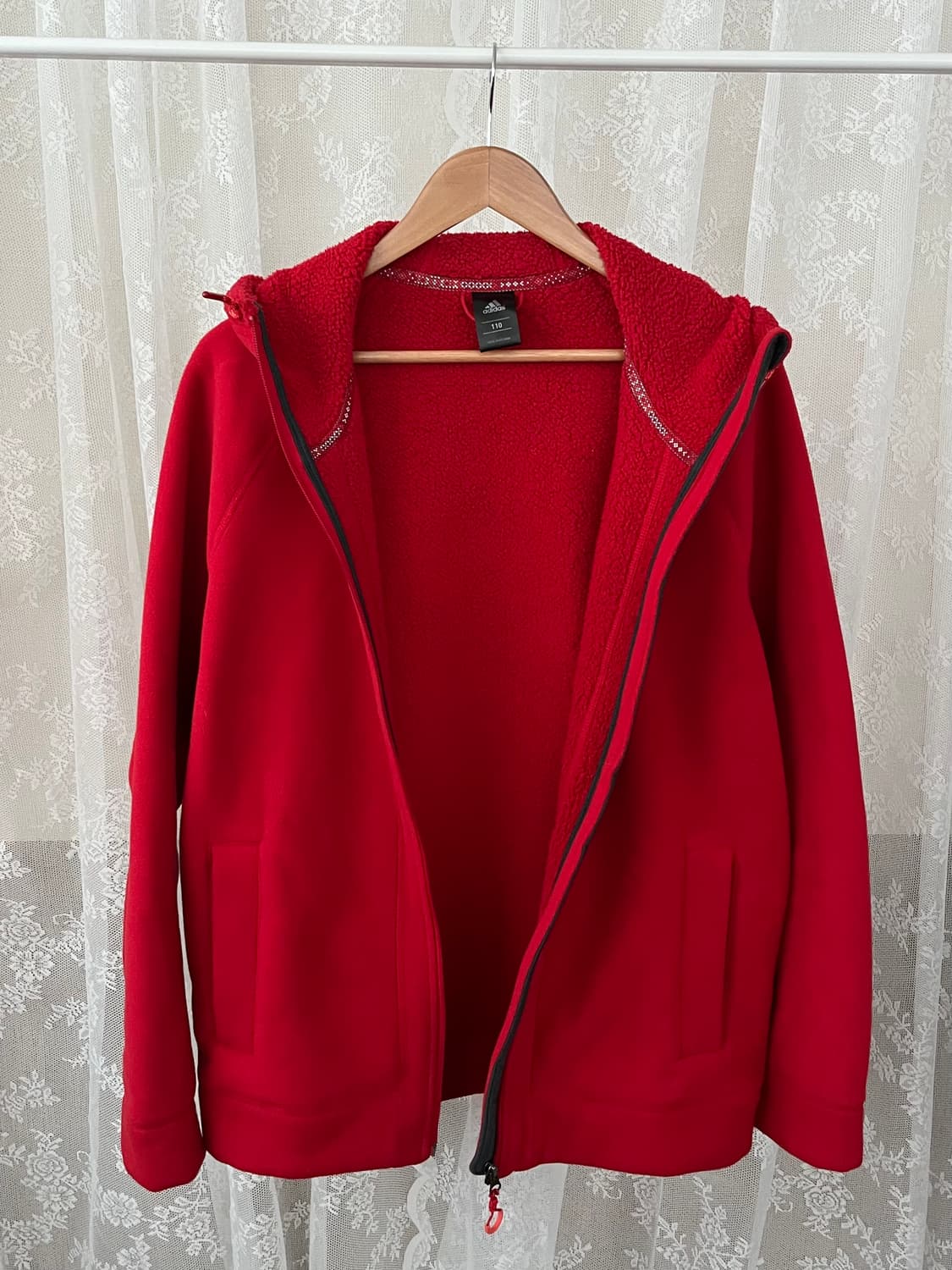 110) 아디다스 플리스 후드 집업 레드 상품이미지3