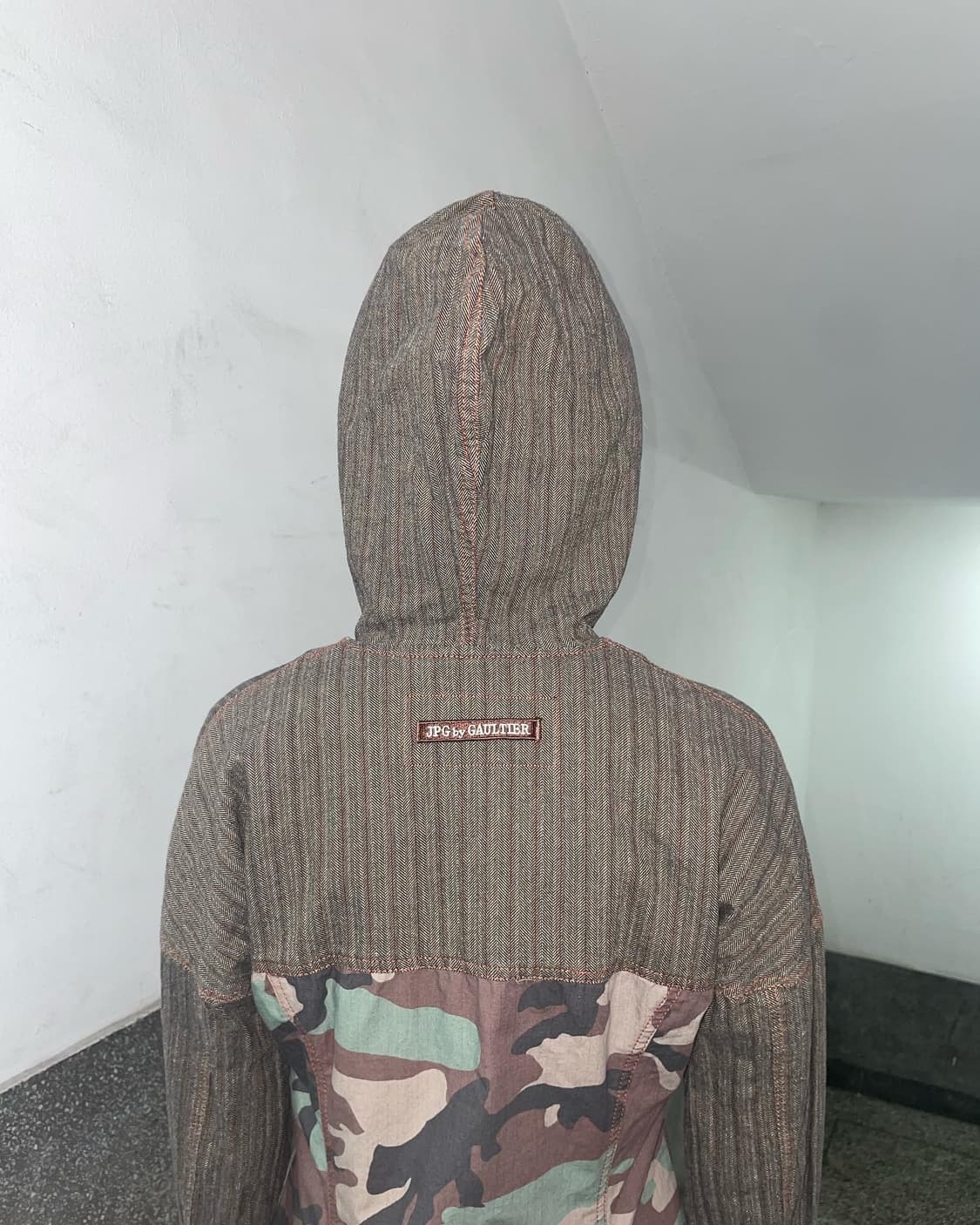 장폴고티에 camo long zip up 상품이미지6