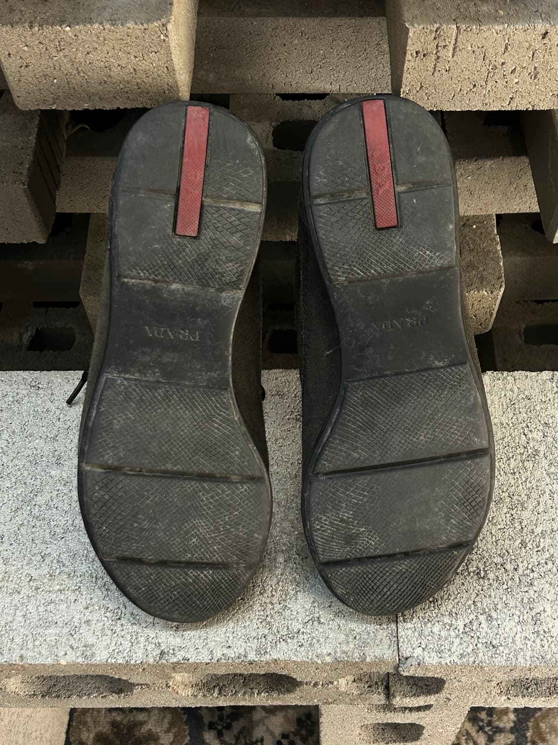 프라다 스포츠 브라운 스웨이드 스니커즈 상품이미지8