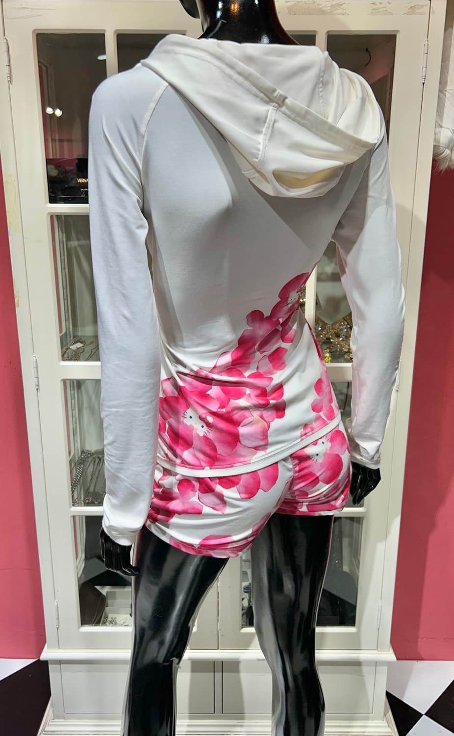 Rady tracksuit 레디 헬로키티 디자인 셋업 상품이미지2