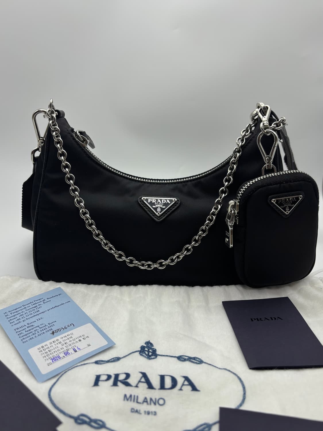 프라다 리에디션 테수토 호보백 상품이미지1