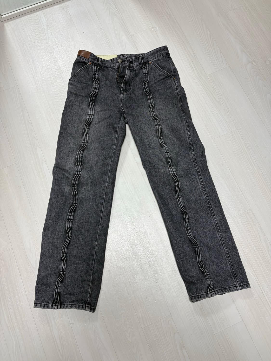 앤더슨벨 웨이브 레그 진 상품이미지1