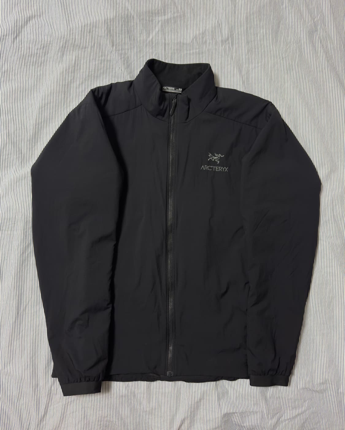 (SS급) 아크테릭스 아톰 LT 자켓 블랙 M 상품이미지1