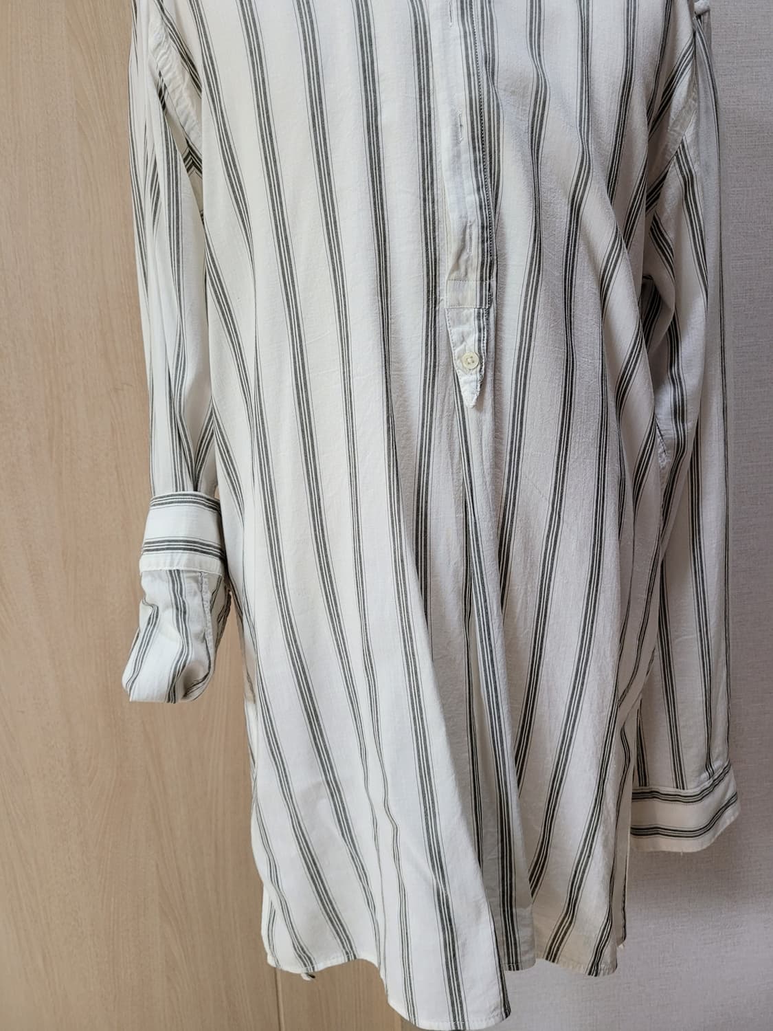 자라 ZARA 남자 스트라이프 헨리넥 풀오버 셔츠 110 화이트 상품이미지4