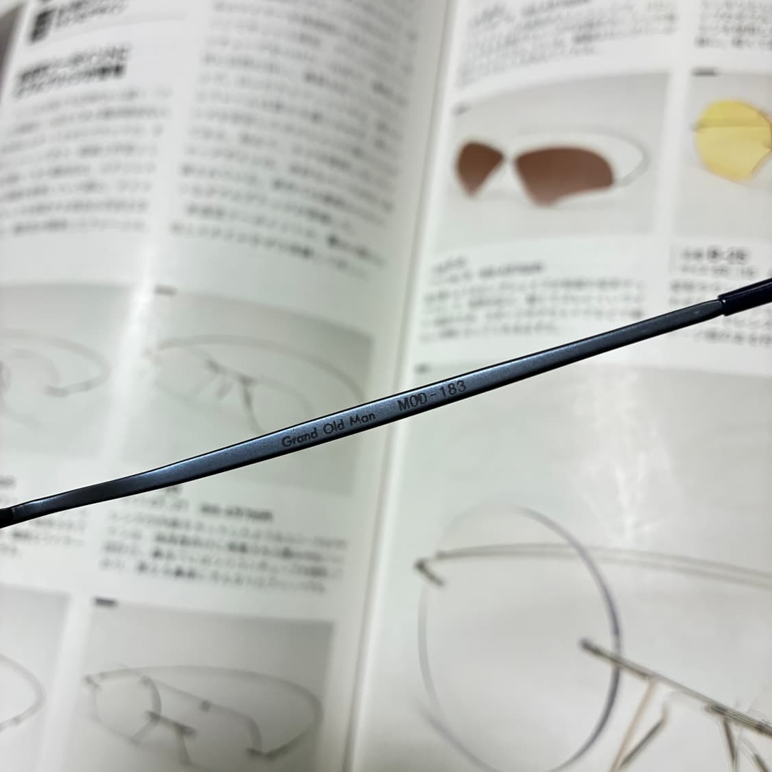 G.O.M 일본 빈티지 티타늄 탑브릿지 안경 상품이미지5