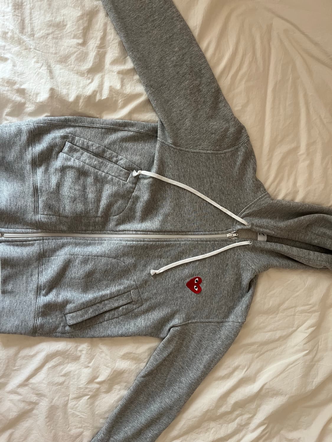 꼼데가르송 백프린팅 후드집업 상품이미지3