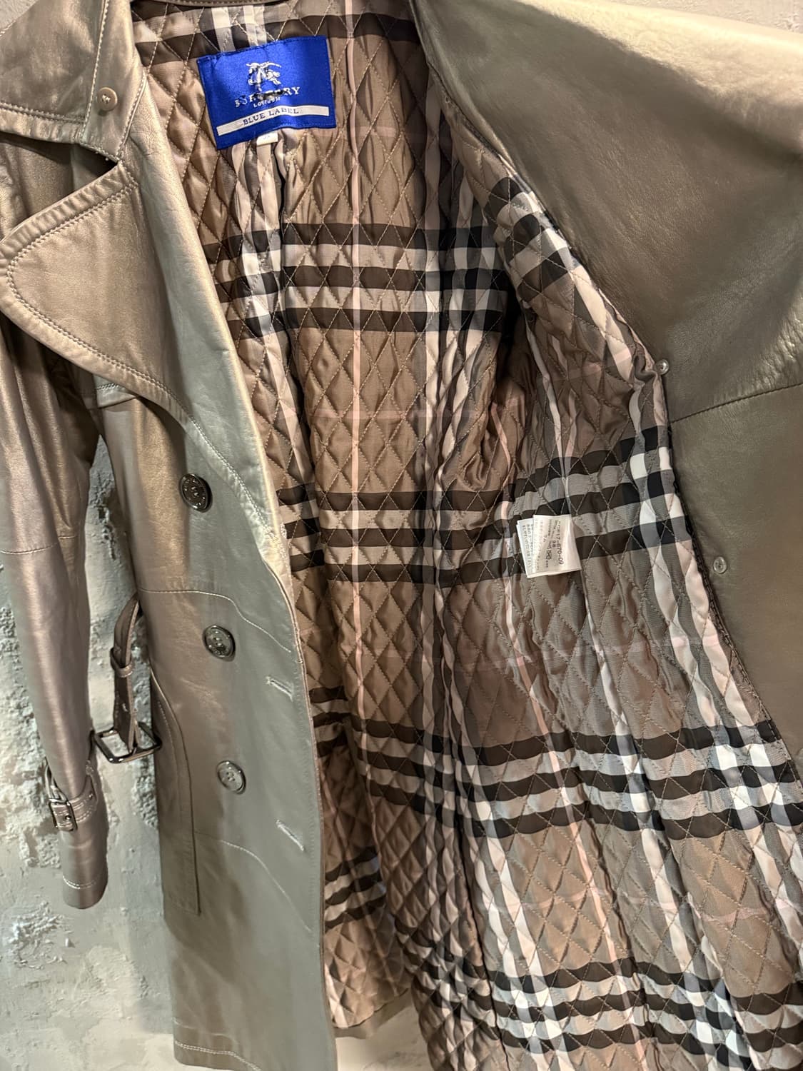 55 버버리 BURBERRY 양가죽 더블 트렌치코트 올리브그레이 상품이미지8