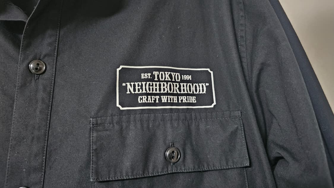 네이버후드 바쉴드 셔츠 XL판매합니다 상품이미지4