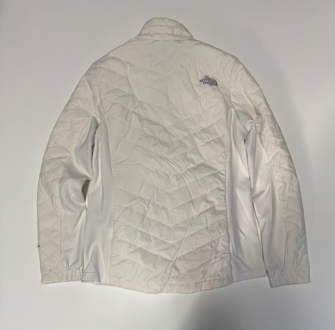 여성 노스페이스 V-motion 화이트라벨 기능성 경량 패딩 자켓 s 상품이미지2