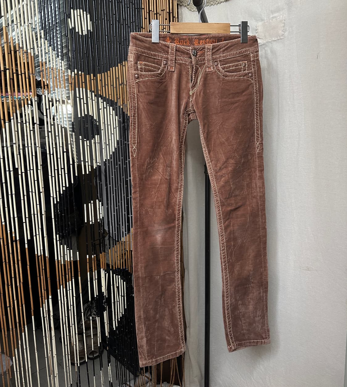 rock revival velvet low waist pants 상품이미지4