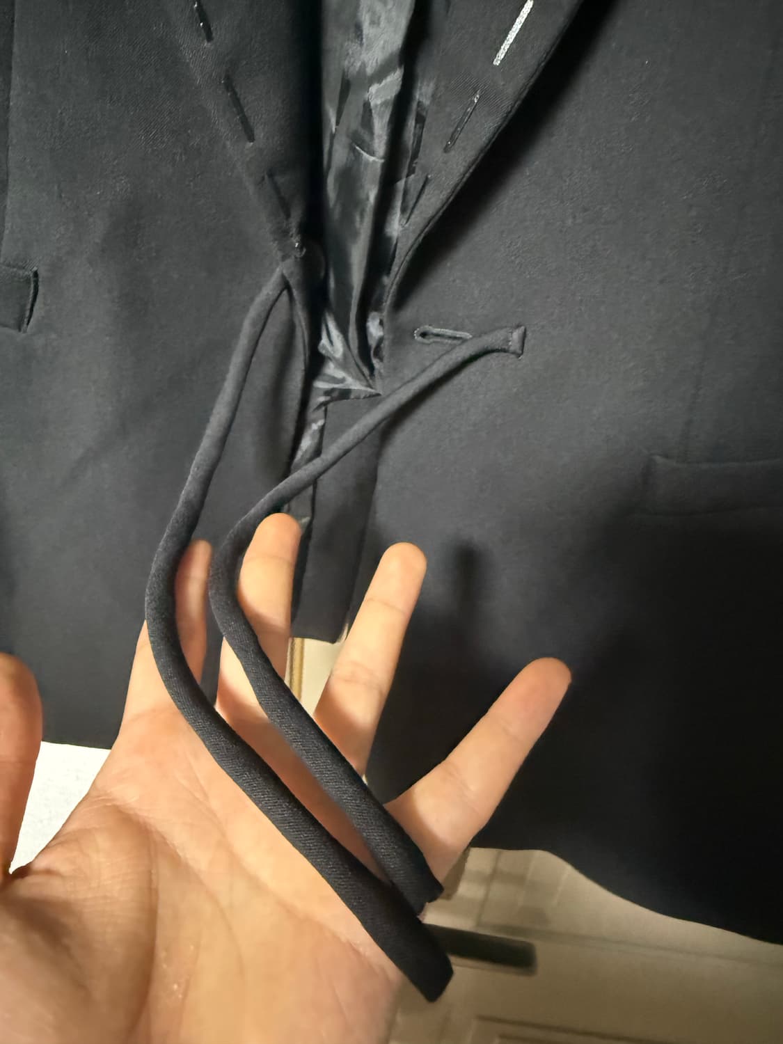 봉제선 백포켓 디테일 블레이저 자켓 상품이미지5